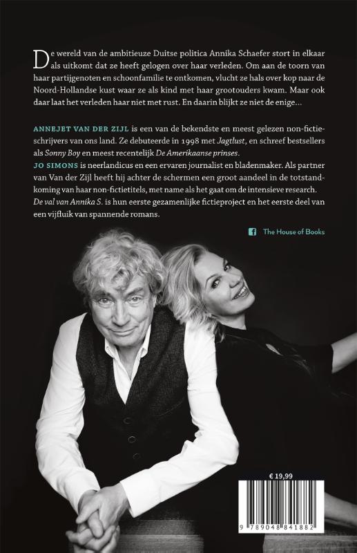 De val van Annika S. / Annika achterkant