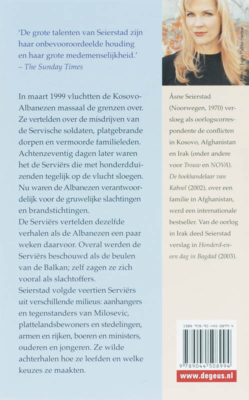 Met de rug naar de wereld achterkant