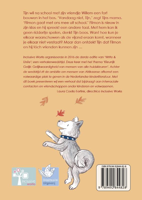 Het fort in het bos achterkant