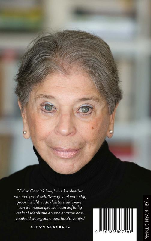 Een vrouw apart. En de stad achterkant