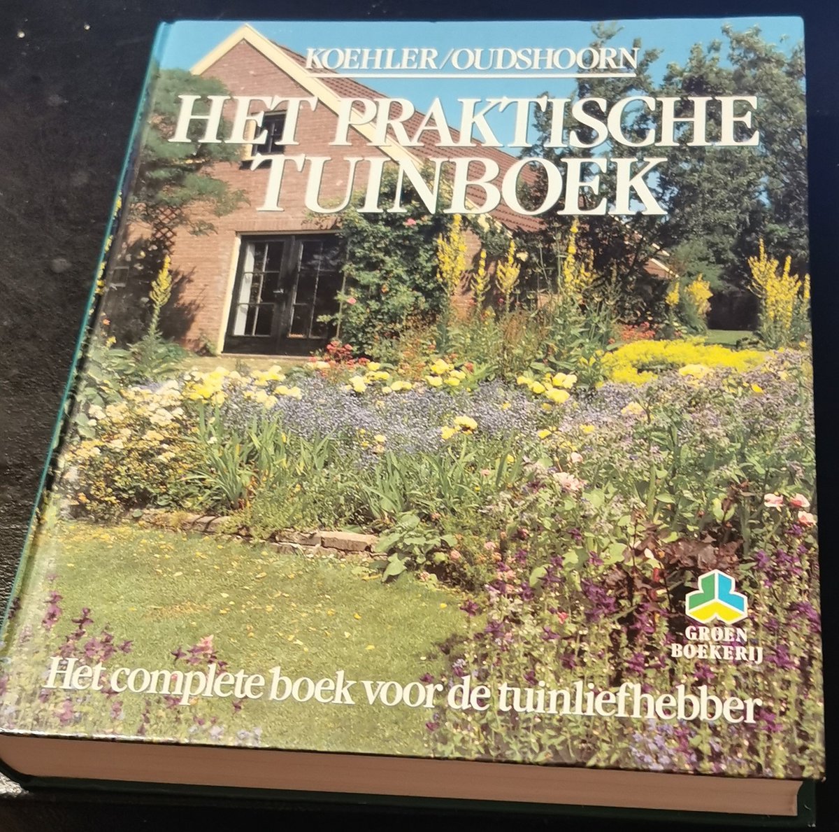 Het praktische tuinboek