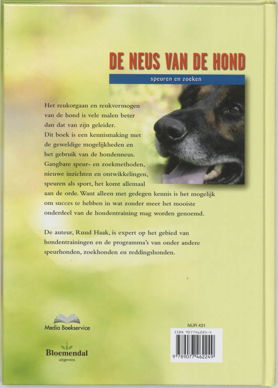De neus van de hond achterkant
