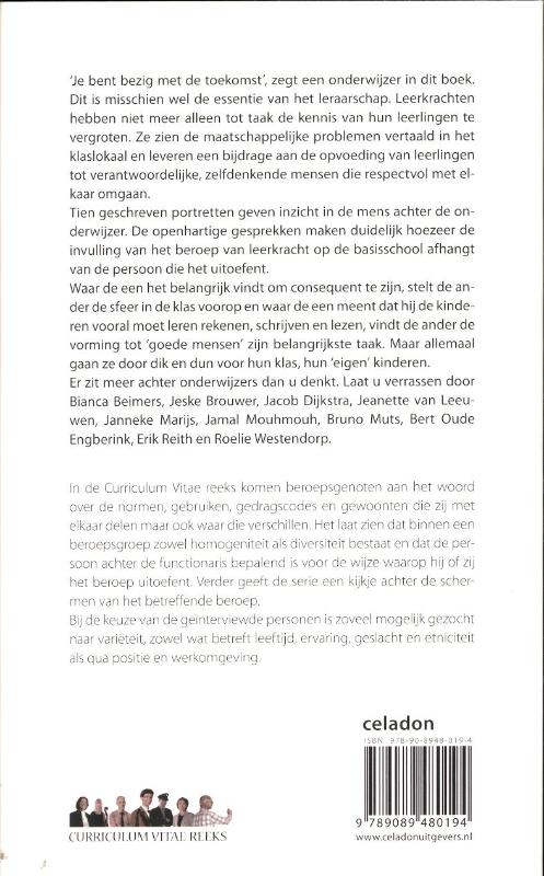 Achter onderwijzers achterkant