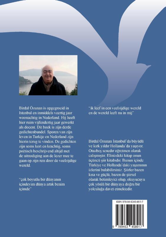 Vliegend uçup gitmek achterkant