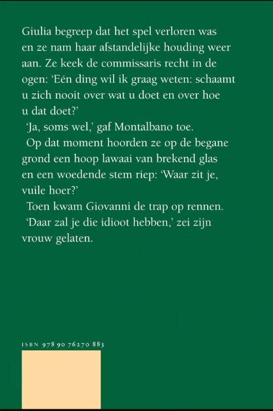 De poes en het vinkje achterkant