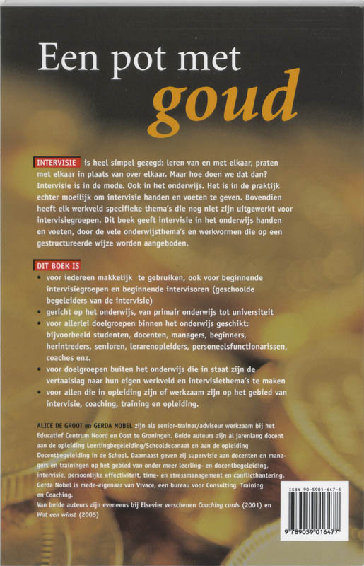 Een pot met goud achterkant