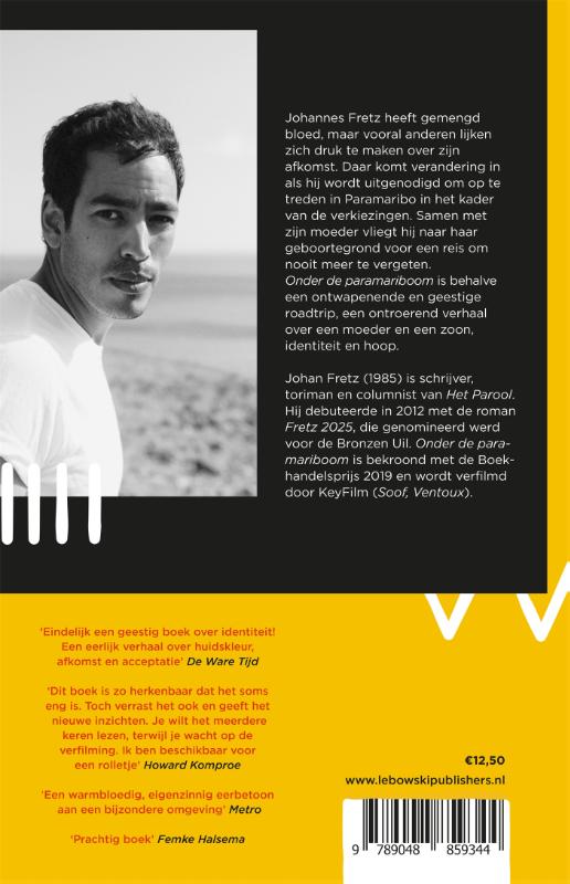 Onder de paramariboom achterkant