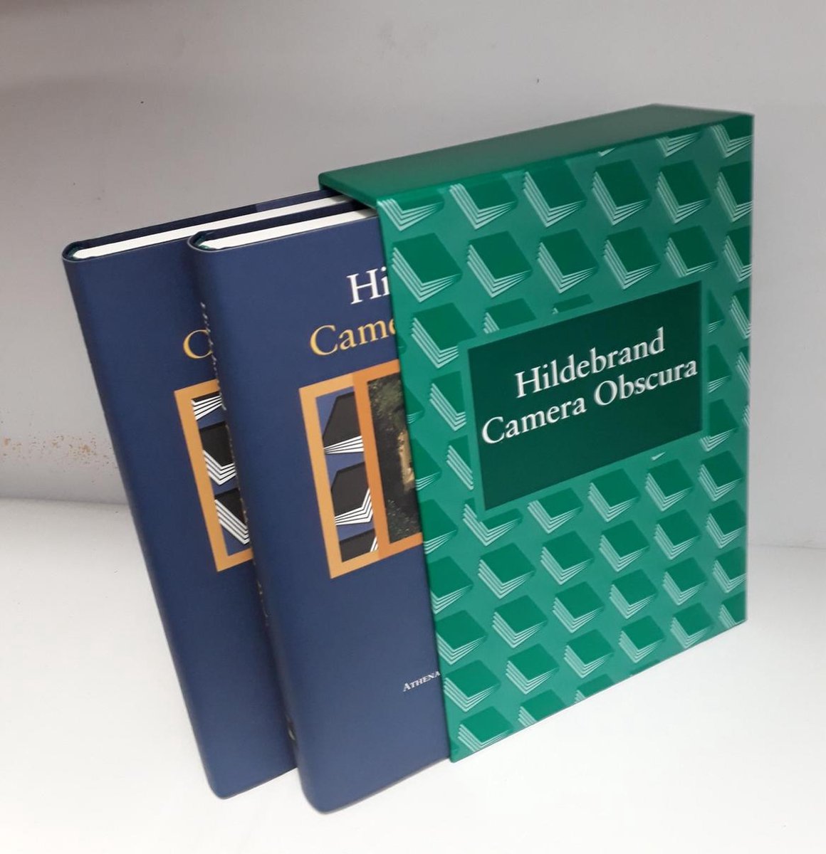 Camera obscura set / Delta