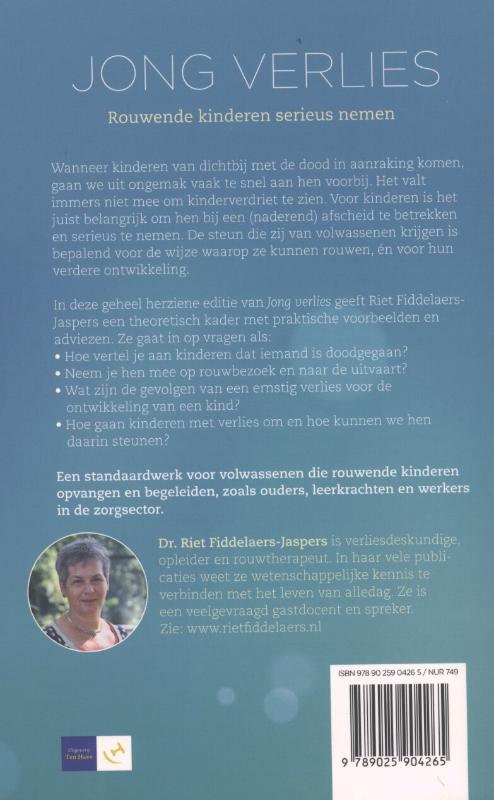 Jong verlies achterkant