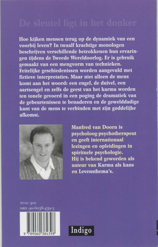 SLEUTEL LIGT IN HET DONKER achterkant