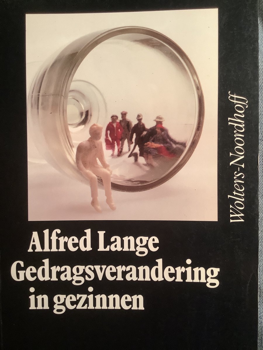 Gevalsbeschrijvingen bij Gedragsverandering in gezinnen : fragmenten, analyses en toelichtingen