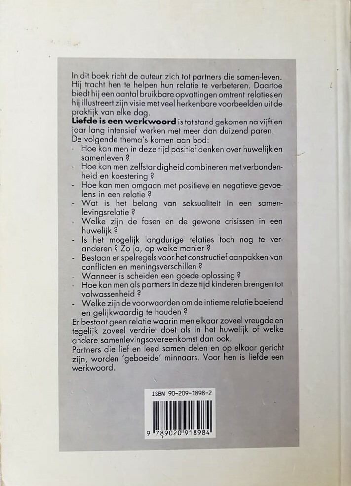 Liefde is een werkwoord achterkant