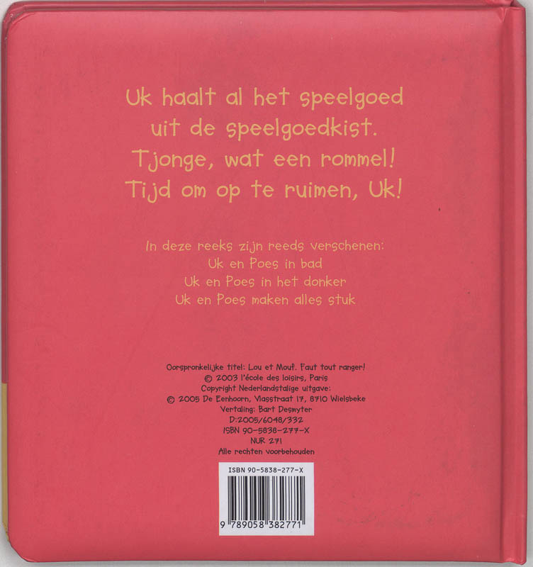 Uk En Poes Ruimen Op achterkant