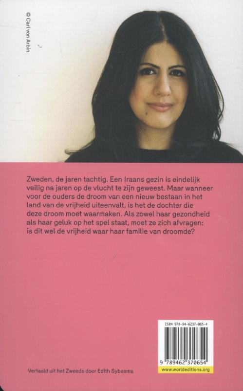 Zij is mij niet achterkant