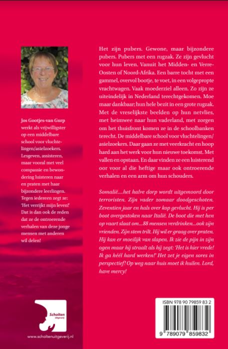 Een rugzak vol tranen en hoop achterkant