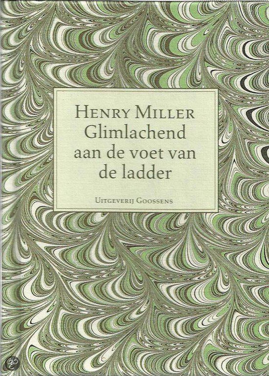 Glimlachend aan de voet van de ladder