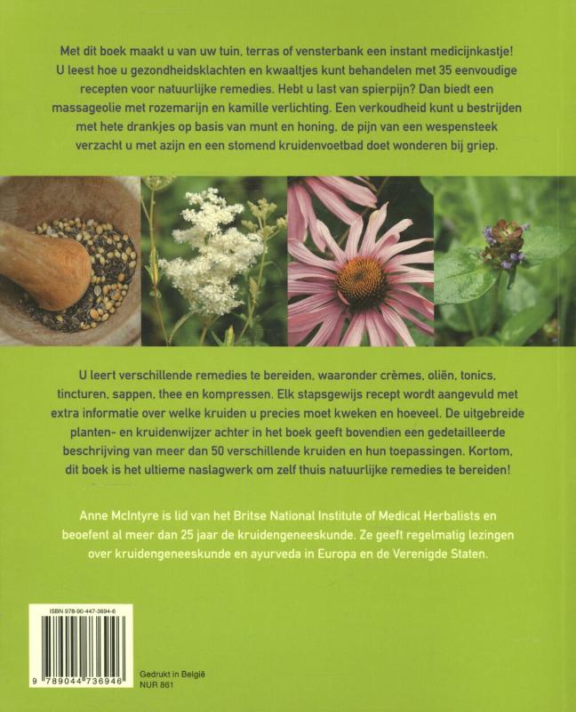 Zelfgemaakte bereidingen met geneeskrachtige kruiden achterkant