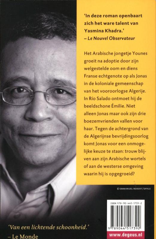 Wat De Dag Verschuldigd Is Aan De Nacht achterkant