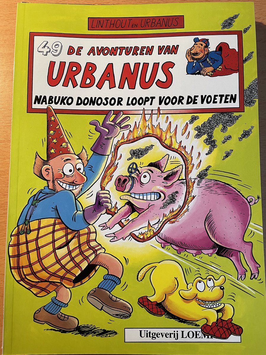 Nabuko Donosor loopt voor de voeten