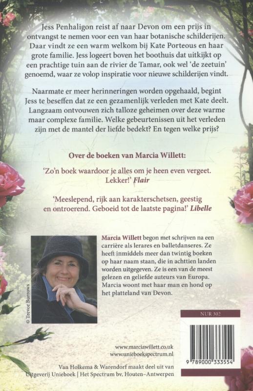 Een tuin bij de zee achterkant