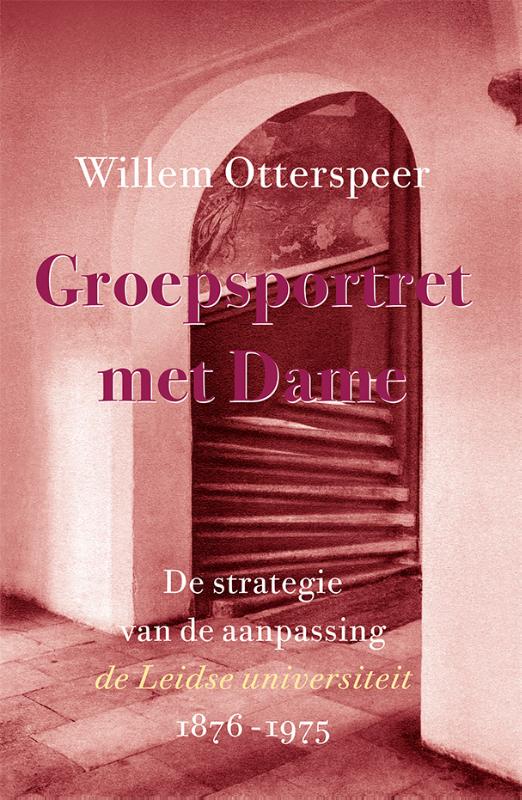 De strategie van de aanpassing / Groepsportret met dame / 4