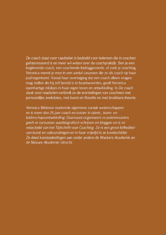 De coach staat voor raadselen achterkant