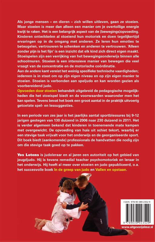 Opvoeden door stoeien achterkant