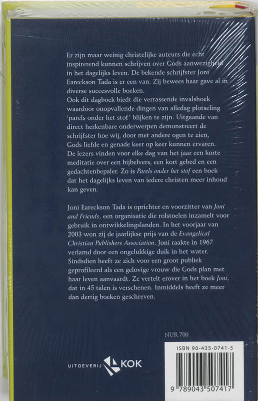 Parels onder het stof achterkant