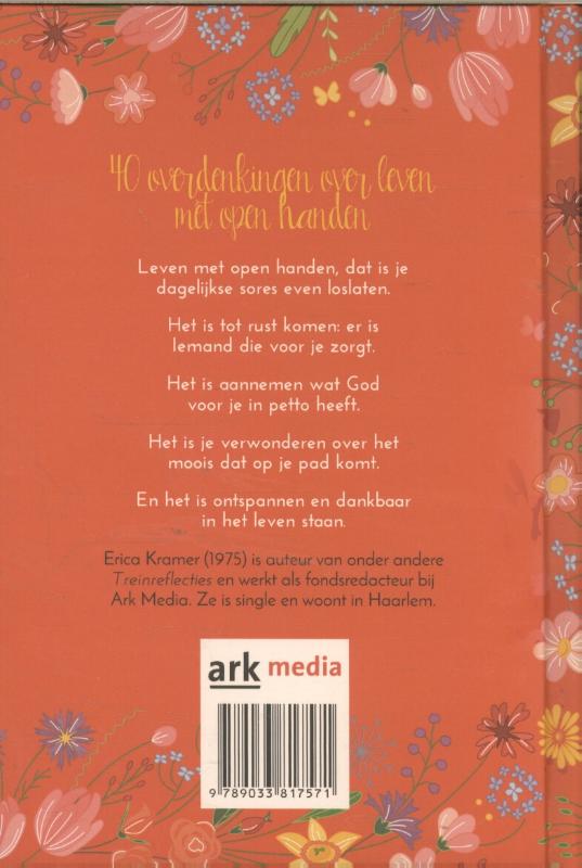 Met open handen achterkant