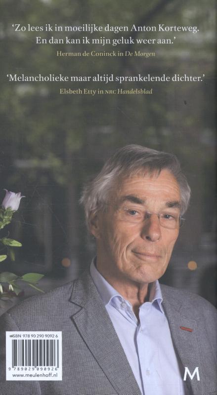 Ouderen zijn het gelukkigst en alle andere gedichten van 1971 tot nu achterkant