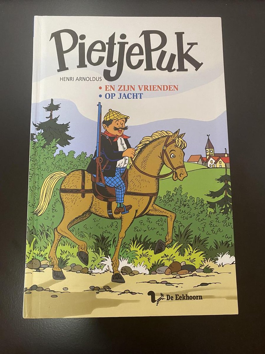 Pietje Puk Omnibus "en zijn vrienden" + "op jacht"