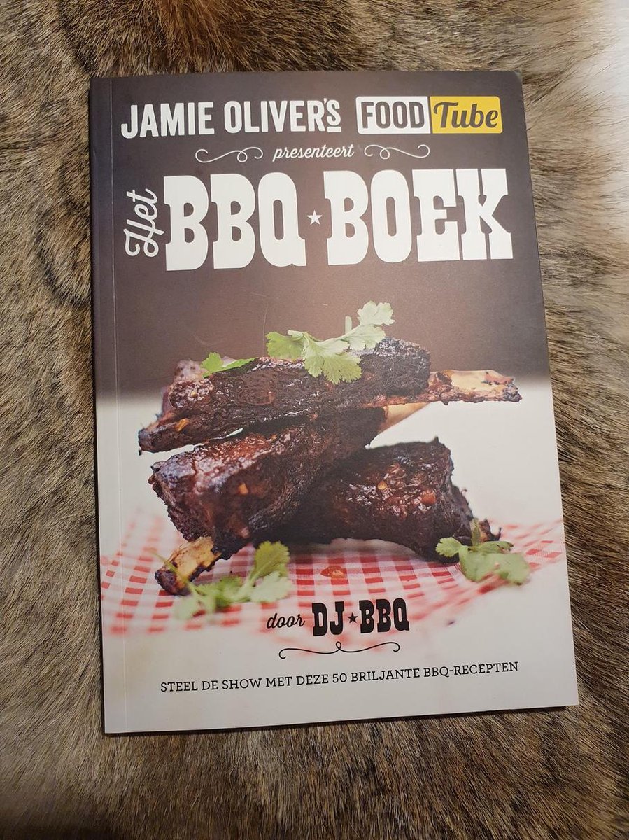 Food Tube BBQ Boek