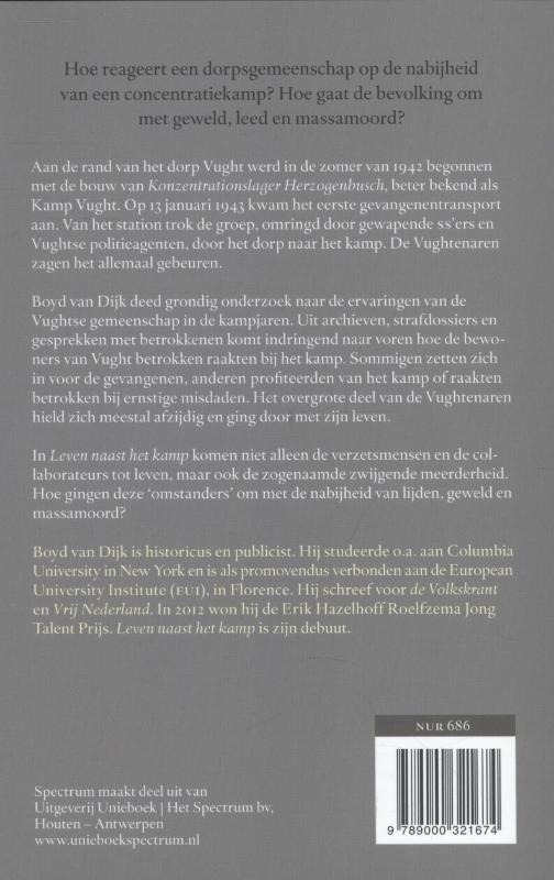 Leven naast het kamp achterkant