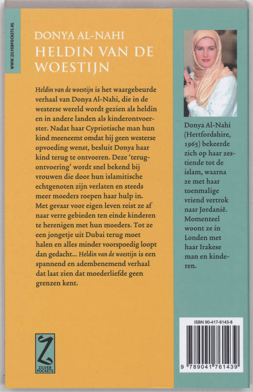 Zilver Pockets Heldin Van De Woestijn achterkant