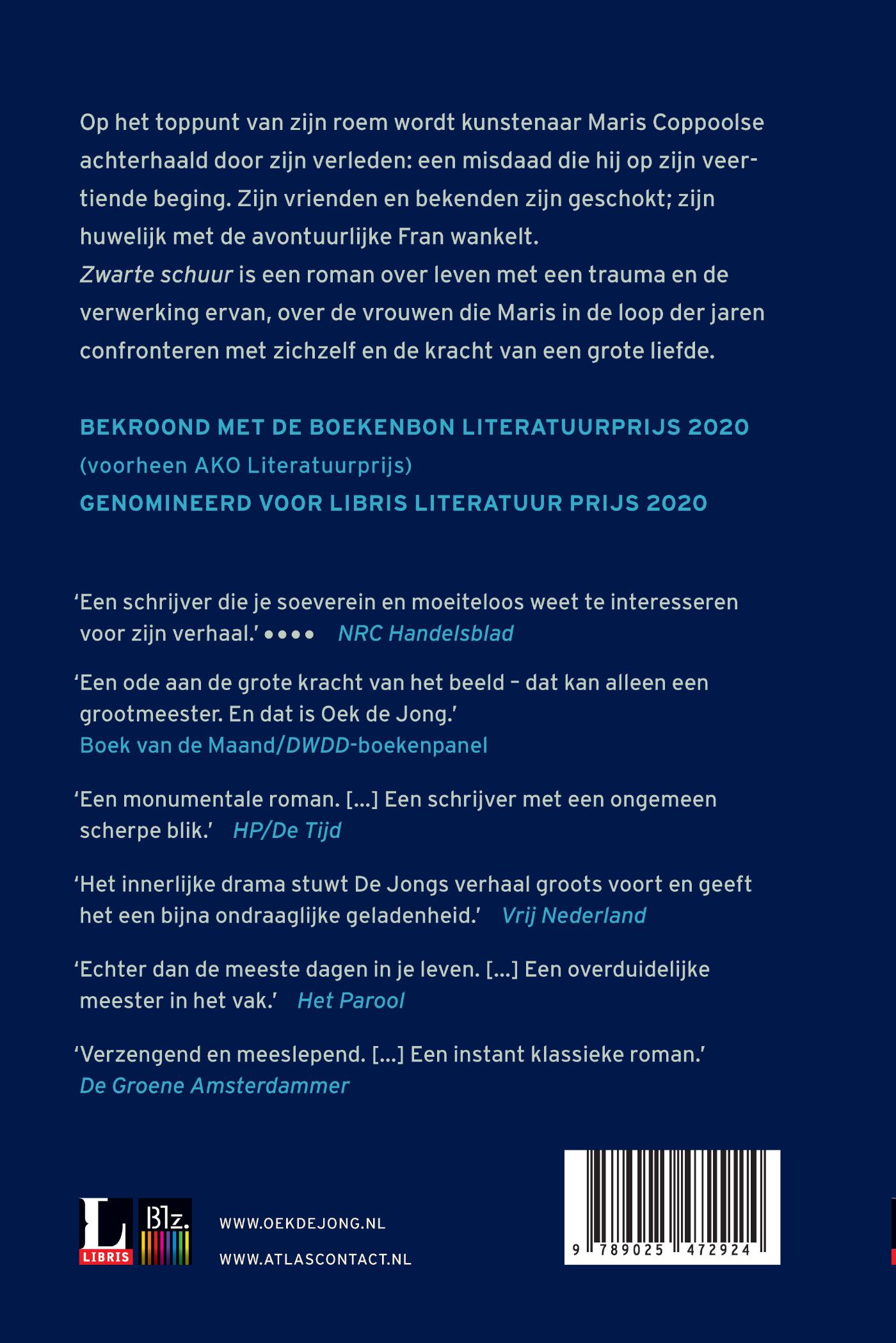 Zwarte schuur achterkant