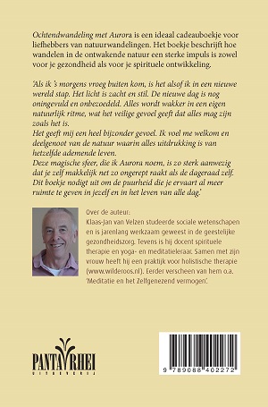 Ochtendwandeling met Aurora achterkant