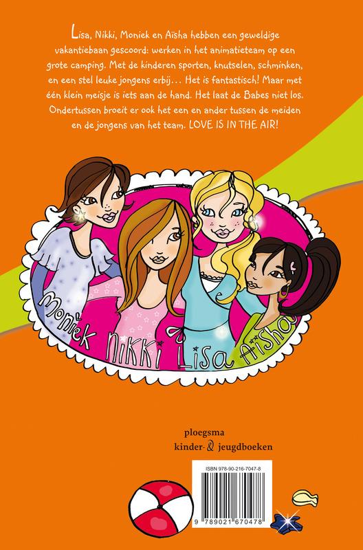 Babysit Babes - Kampvuur en kusjes achterkant