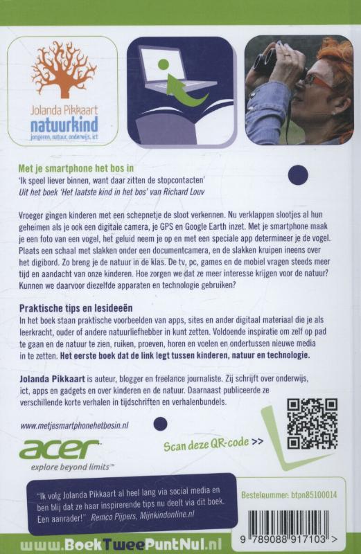 Met je smartphone het bos in achterkant