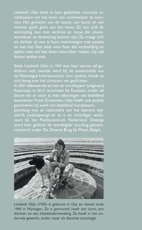 in de vertraging stappen achterkant