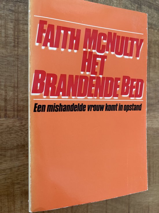 BRANDENDE BED