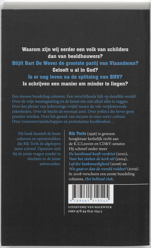 Aarzelend wenkt de nacht achterkant