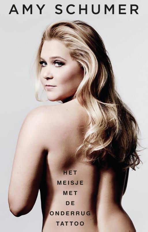 Het meisje met de onderrugtattoo