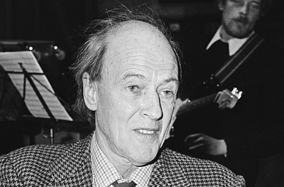 Boekenbalie heeft een ruime selectie tweedehands boeken van zijn hand. Waaronder de bestsellers Sjakie en de chocoladefabriek, de GVR, Matilda en De Heksen.