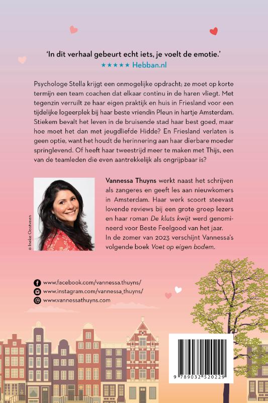 Door een roze bril achterkant