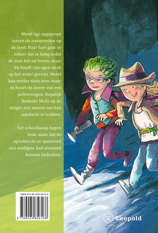 Spooktocht in het donker achterkant