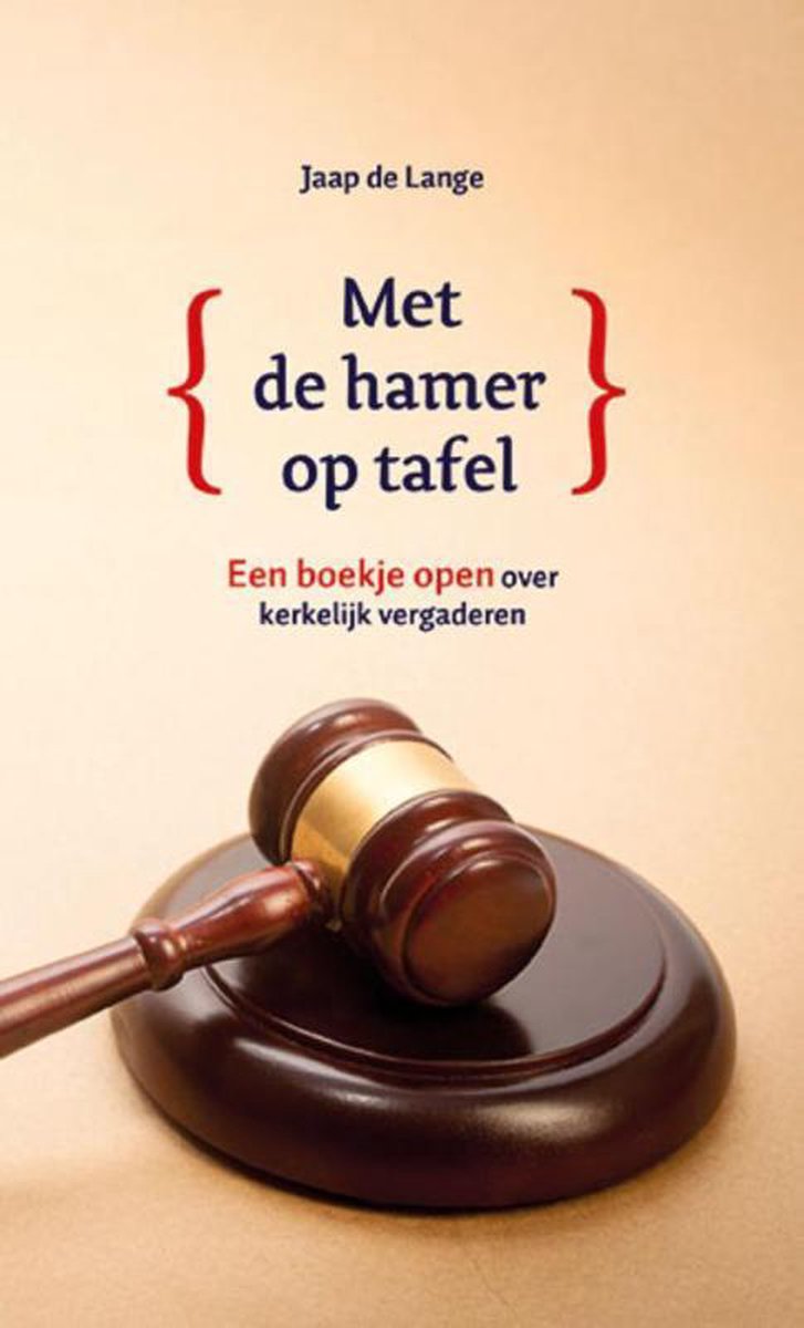 Toerusting - Met de hamer op tafel