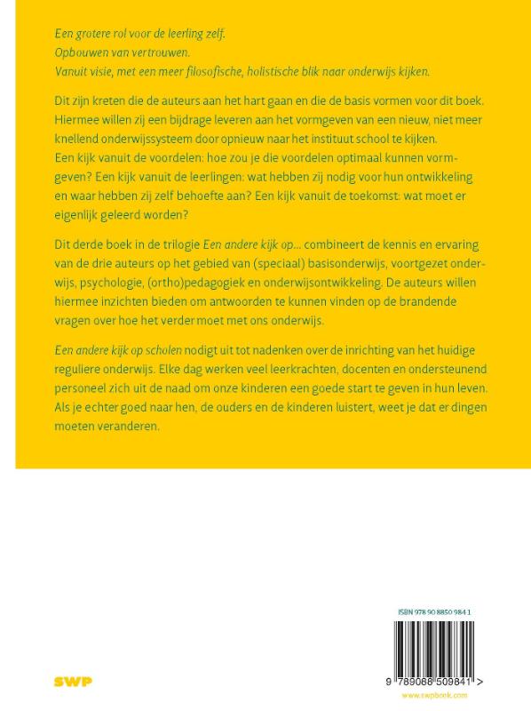 Een andere kijk op scholen achterkant