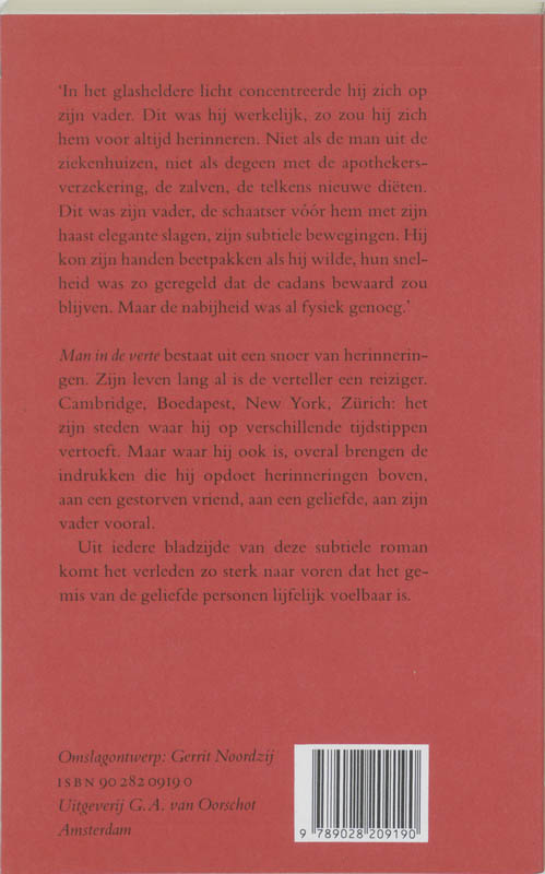 Man in de verte achterkant