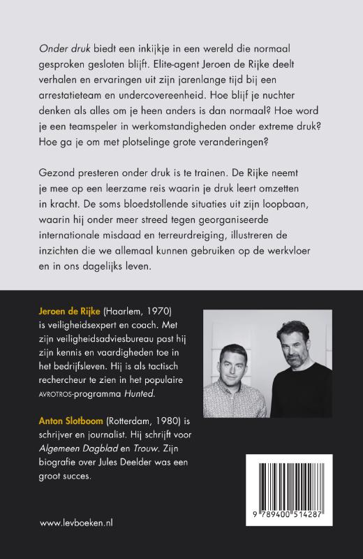 Onder druk achterkant