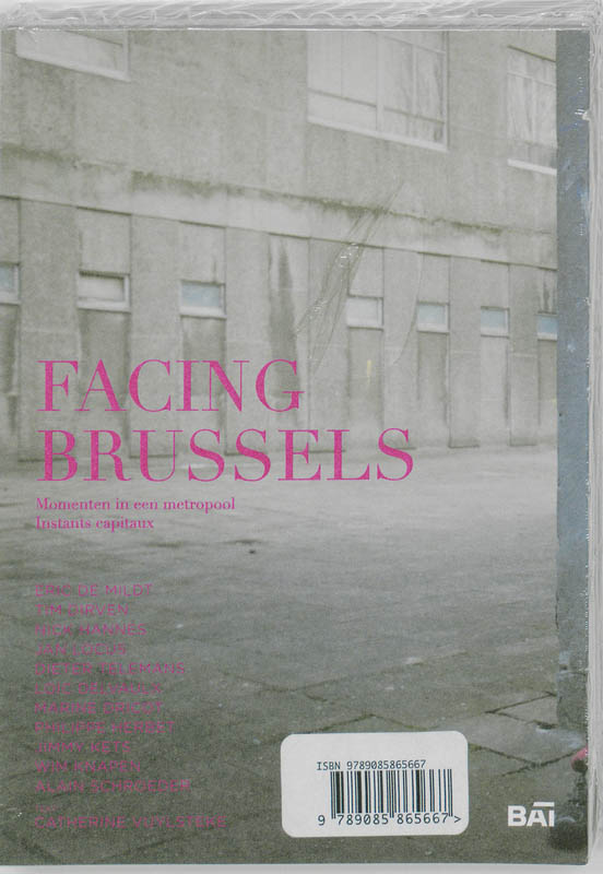 Facing Brussels achterkant